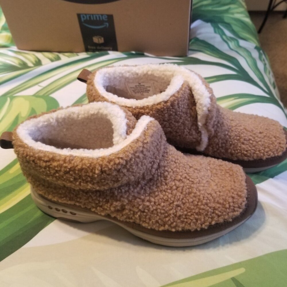 Easy Spirit Trippin Cozy Fuzzy Boots - Picture 4 of 6